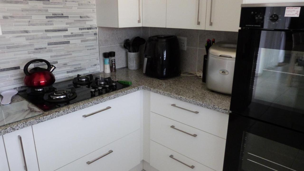 Settle Inn Self Catering Units Colchester Buitenkant foto