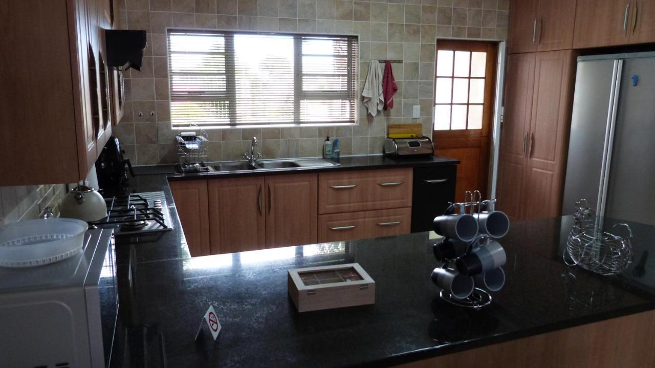 Settle Inn Self Catering Units Colchester Buitenkant foto